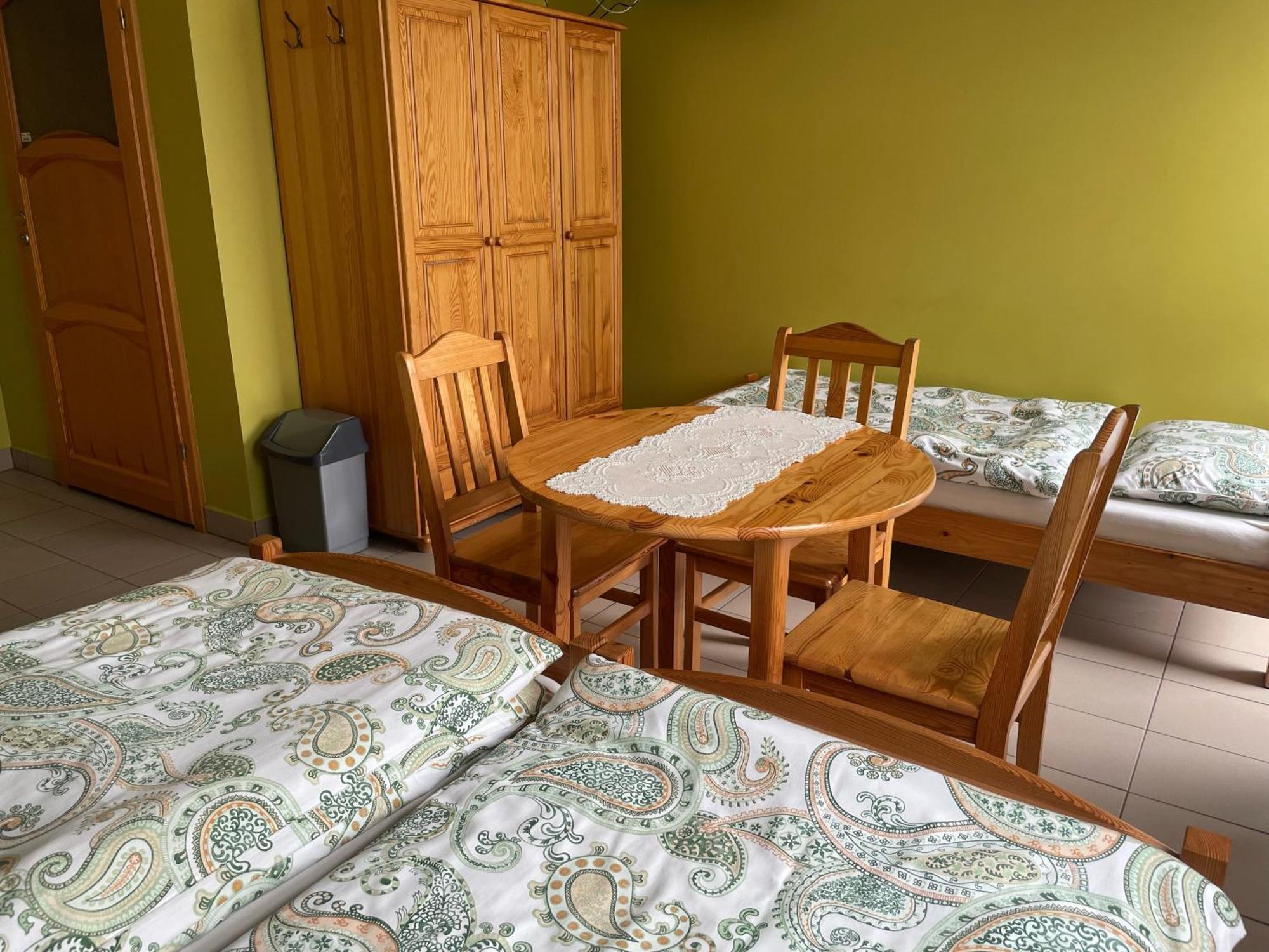 Jurajka Hotel Zarki Luaran gambar